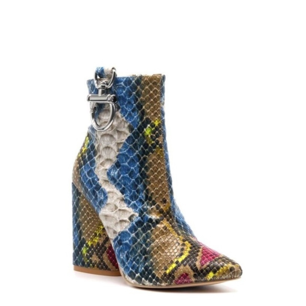 1 left!!! Cape Robin Multi Colored Snake Booties - Picture 4 of 7